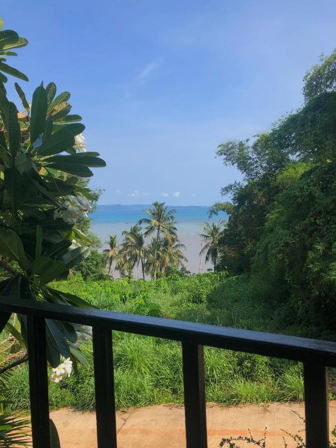 Sea View Resort Ко Мак Екстериор снимка